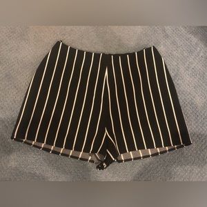 Striped Black and White Shorts Size S